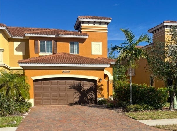 10100 Tin Maple Drive unit: 15, Estero, FL 33928