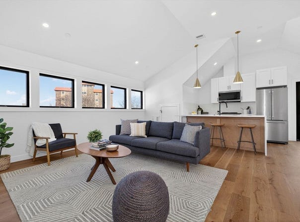 14 Hamlet, Somerville, MA 02143