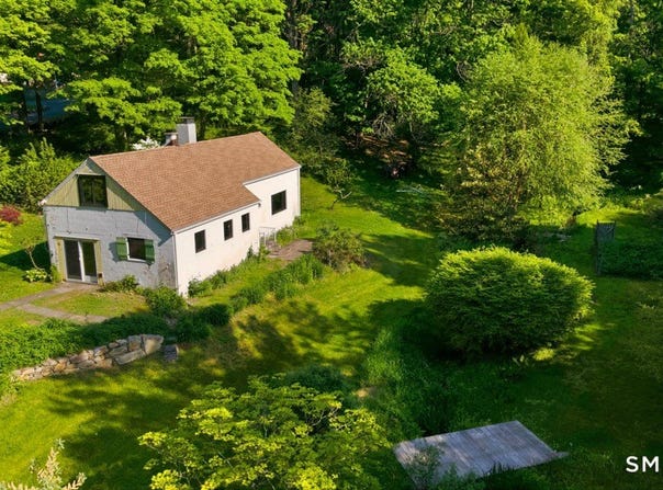 15 Old Mailcoach Road, Redding, CT 06896