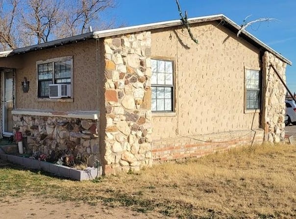 9875 W 20th St, Odessa, TX 79763
