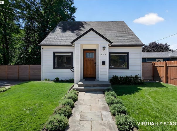 624 CHURCH St, Woodburn, OR 97071