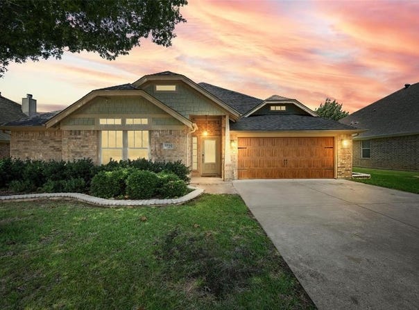 5725 Eldon Martin Street, Fort Worth, TX 76179