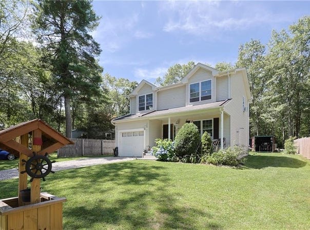 245 Stag Head Drive, Burrillville, RI 02859