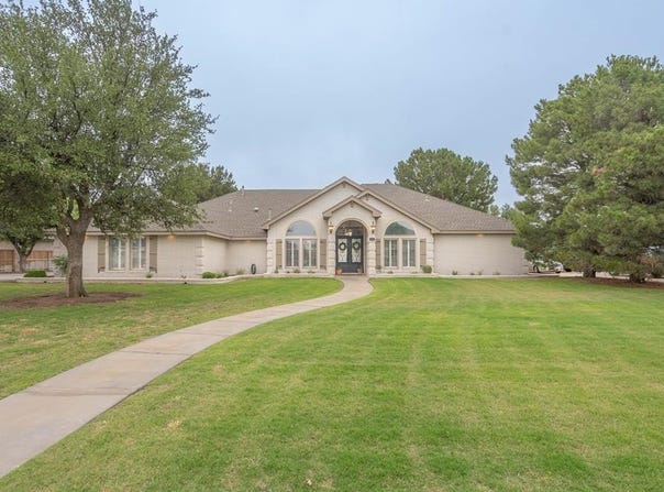 4508 Island Dr, Midland, TX 79707