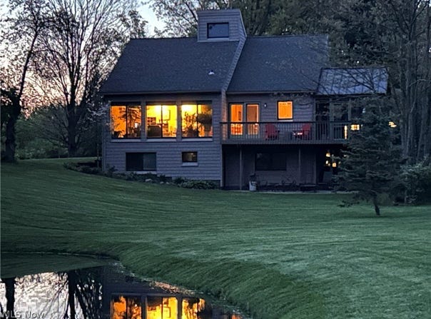 8683 Kennard Road, Lodi, OH 44254