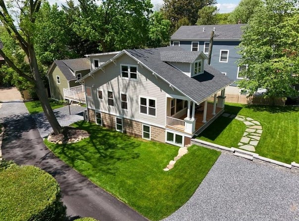 68 Glenlawn Avenue, Sea Cliff, NY 11579
