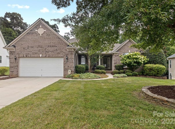 1119 Williamstown Road, Matthews, NC 28105