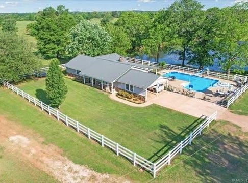 563 Black Tern Lane, Idabel, OK 74745