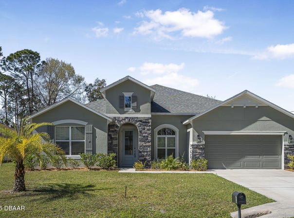 5 Wayside Place, Palm Coast, FL 32164