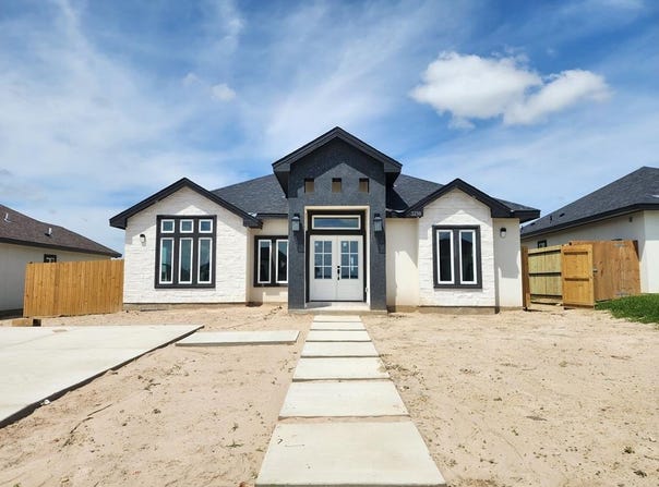 3210 ETHEL DR., Eagle Pass, TX 78852