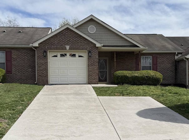 1884 Elmhurst Way, Knoxville, TN 37923