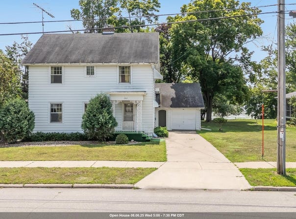 286 LAKE Avenue, MONTELLO, WI 53949