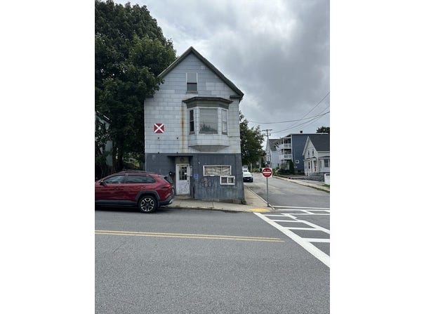 172 Parker St, Gardner, MA 01440