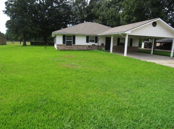 956 BOHNE Road, Port Allen, LA 70767