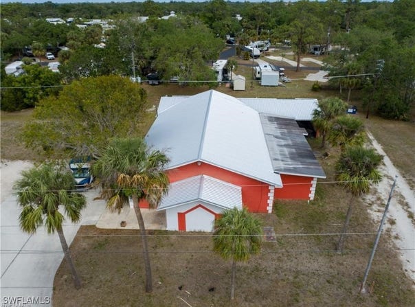 140 Jaycee Lions Drive, Labelle, FL 33935