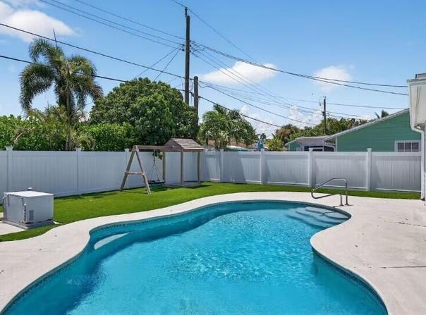 516 E Whitney Drive, Jupiter, FL 33458