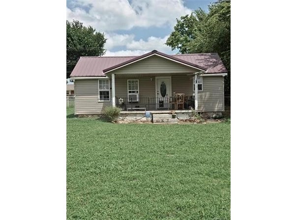 322 N Skinner Avenue, Drumright, OK 74030