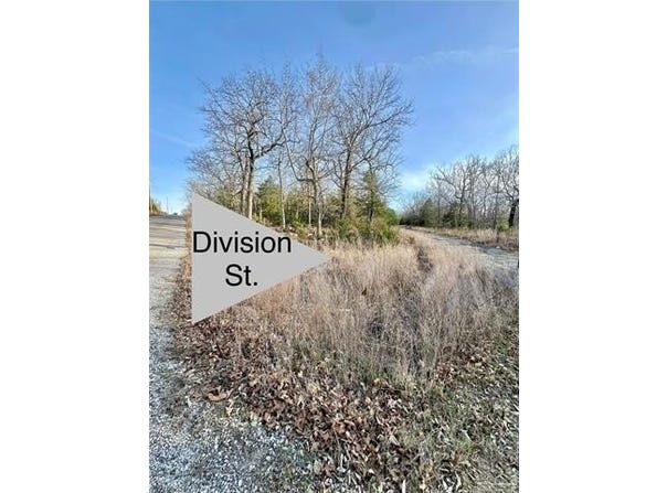 Division, Canadian, OK 74425