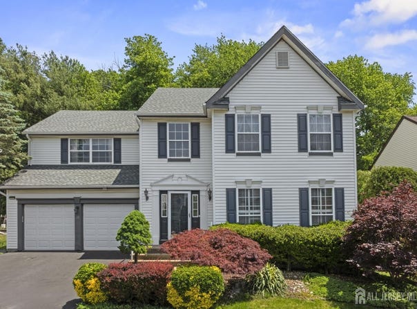 23 Aldingham Circle, East Brunswick, NJ 08816
