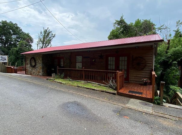 819 Mullberry, Williamson, WV 25661