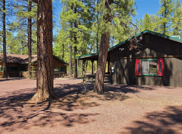182 W White Mountain Boulevard, Lakeside, AZ 85929