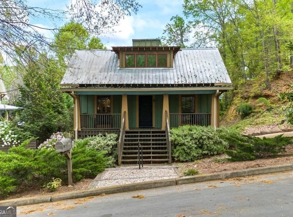 145 Hendrix, Athens, GA 30601
