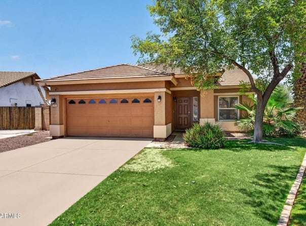 3652 E DERRINGER Way, Gilbert, AZ 85297