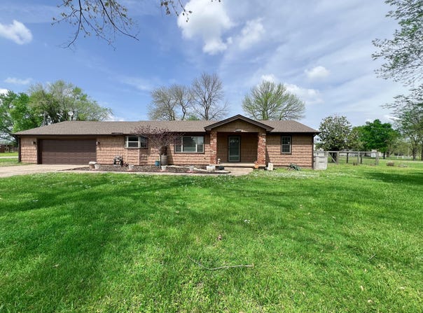 53004 E 110 Road, Miami, OK 74354