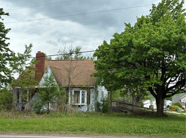 105 Lentz Rd, Unity  Twp, PA 15650