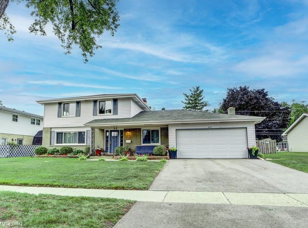 445 Kinkaid Court, Des Plaines, IL 60016