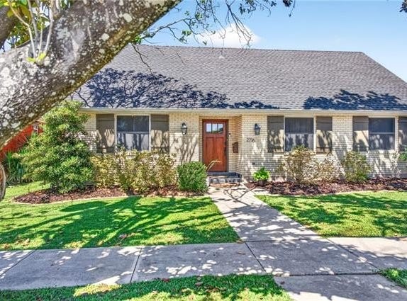 2716 BELMONT Place, Metairie, LA 70002