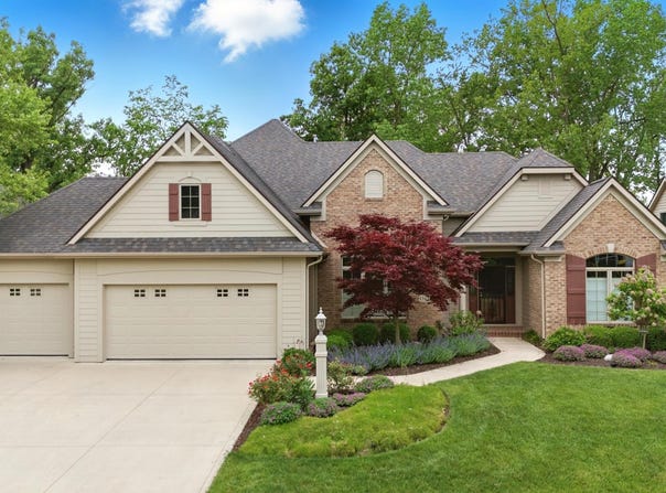 15821 Winterberry Court, Huntertown, IN 46748
