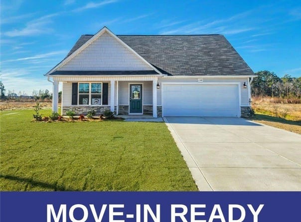 1528 Percheron Path, Fayetteville, NC 28312