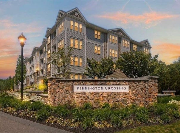 2301 Pennington Dr, Walpole, MA 02081