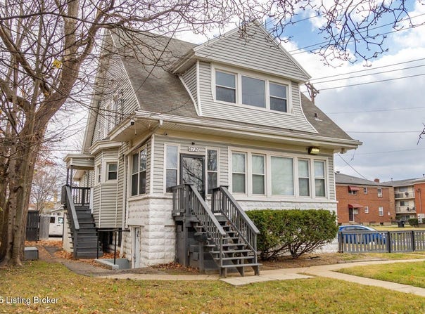 4739 S 3rd St, Louisville, KY 40214