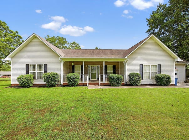 75 CHESTNUT Vw, Hayden, AL 35079