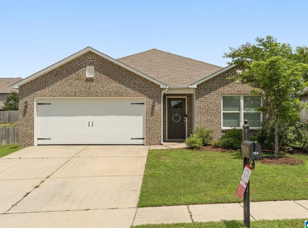 154 ASHBY STREET, CALERA, AL 35040