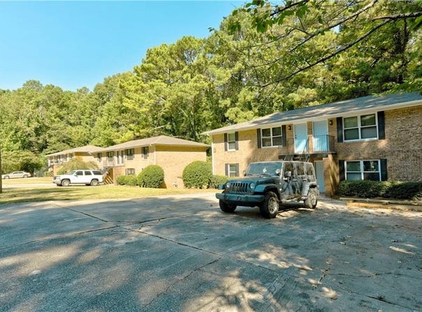 559 Evergreen Terrace, Forest Park, GA 30297