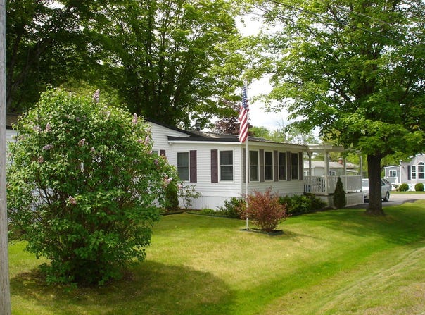 2 K De Lane, Gorham, ME 04038