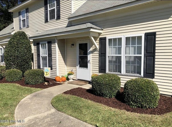 1115 Brownlea Drive, Greenville, NC 27858