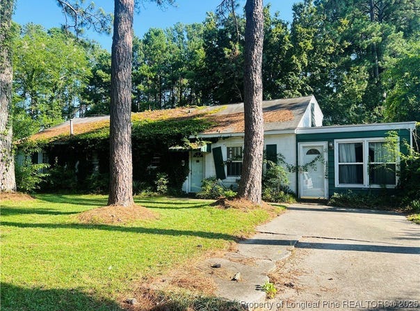 801 E 13th Street, Lumberton, NC 28358