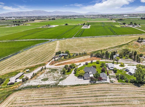 930 W Wanda Lane, Heyburn, ID 83336