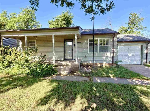 1001 S 13th St., Frederick, OK 73542