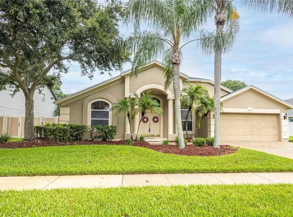 806 GROVESMERE LOOP, OCOEE, FL 34761