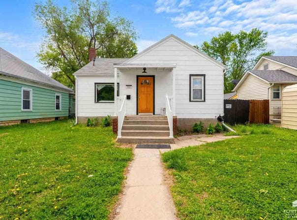 723 W 5th, Junction City, KS 66441