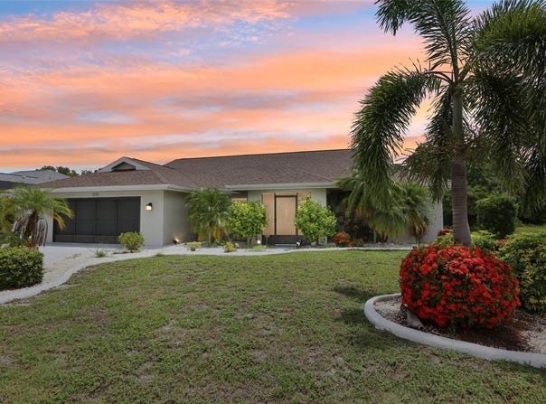1812 NEW BEDFORD DRIVE, SUN CITY CENTER, FL 33573