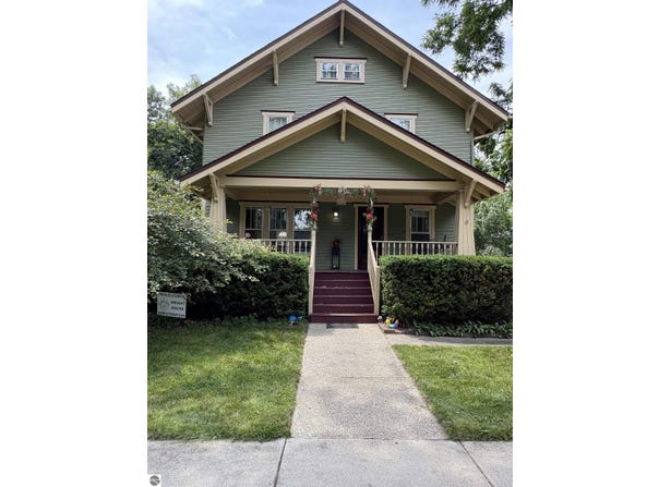625 Gratiot Avenue, Alma, MI 48801