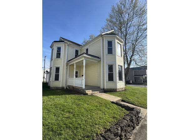 725 W Spring Street, Saint Marys, OH 45885