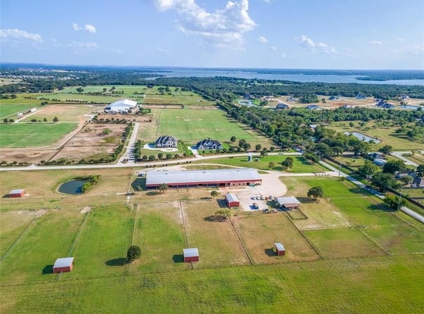 395 Yacht Cb Road, Oak Point, TX 75068