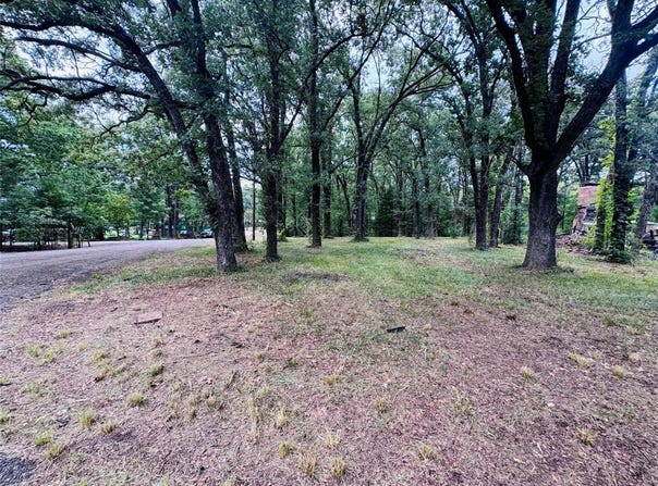 323 Sherie Lane, Mabank, TX 75156